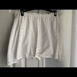 white lace cropped blouse 🤍